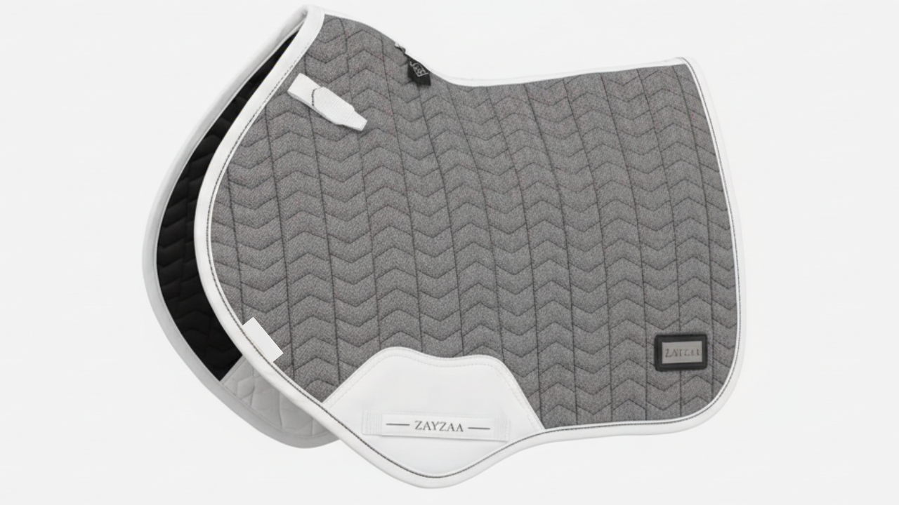 ZAYZAA (A2-1) Close Contact Square Herringbone Saddle Pad